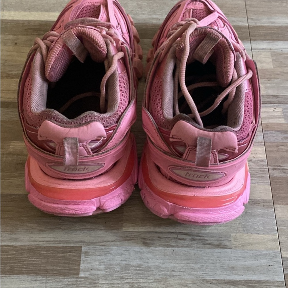 Balenciaga Kids Vibrant Pink Sneakers